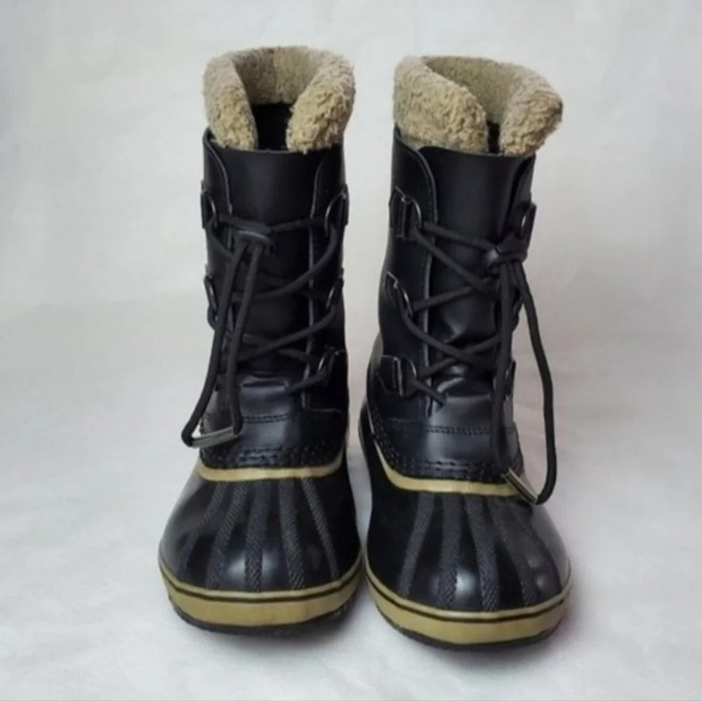 Sorel black waterproof snow boots